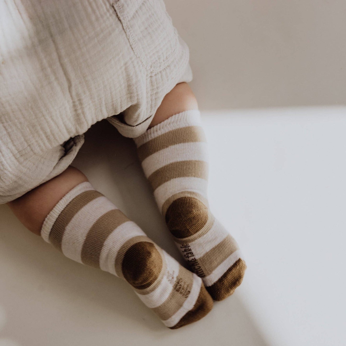 Knee Socks - Pebble Stripe